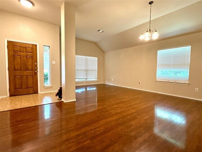 Photo - 1213 Rainbow Parke Dr