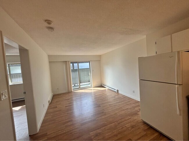 850-850 Rupert Terrace
