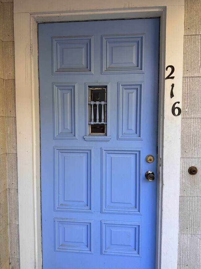 Photo - Charming House Located Steps From UCD