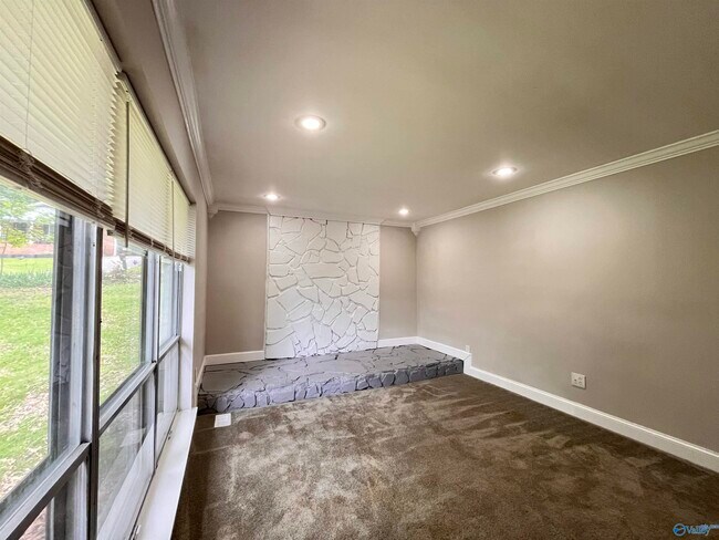 Photo - 3220 Rita Ln NW