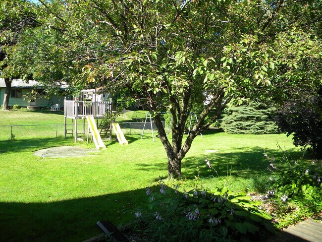 Photo - 2905-32ND Unit HOUSE