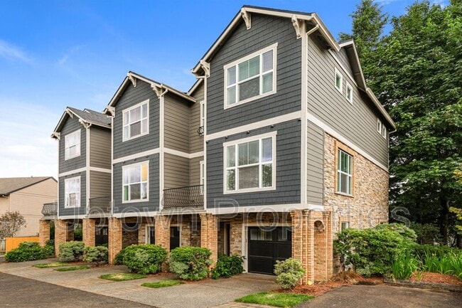 Building Photo - 9408 SE Causey Ave