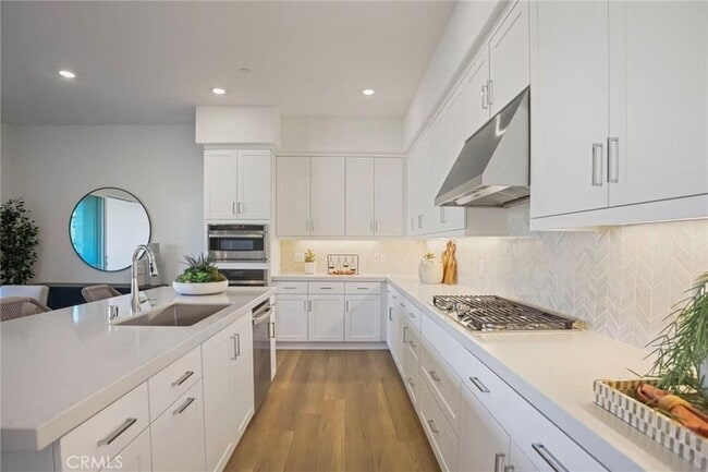 Photo - 121 Billings