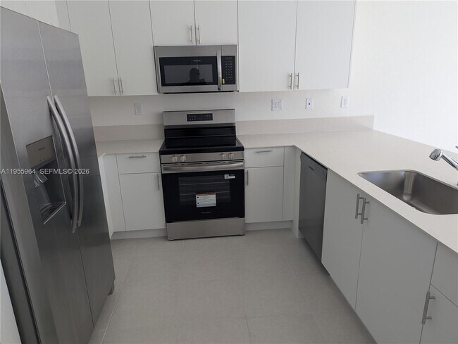 Photo - 338 SW 338th St