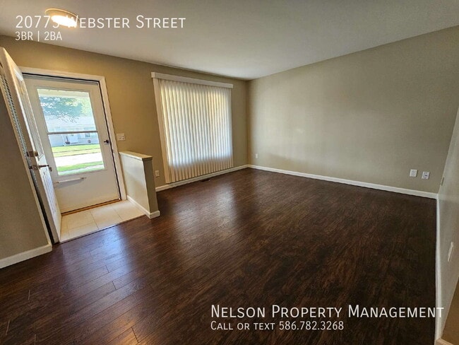 Photo - 20775 Webster St