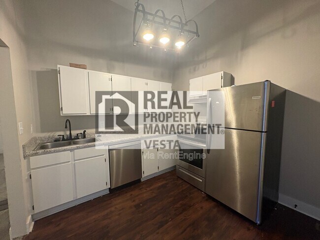 Photo - 384 Spring St Unit 1