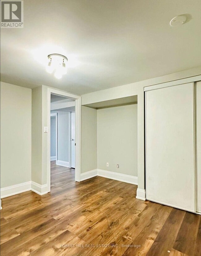 Photo - 7 Isherwood Ct