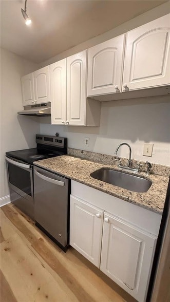 Photo - 5012 Downing St Unit 10