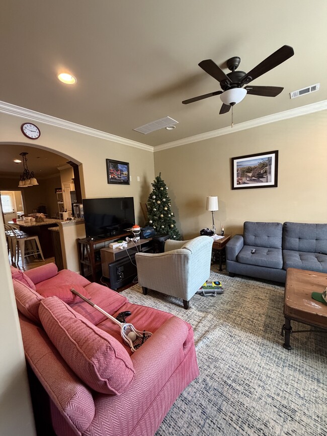 Photo - 2495 Old Taylor Rd