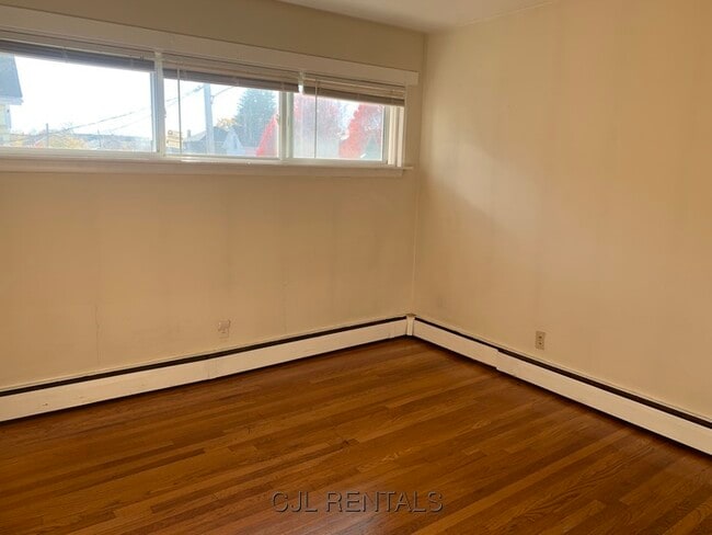 Photo - 7 Spruce St Unit 1