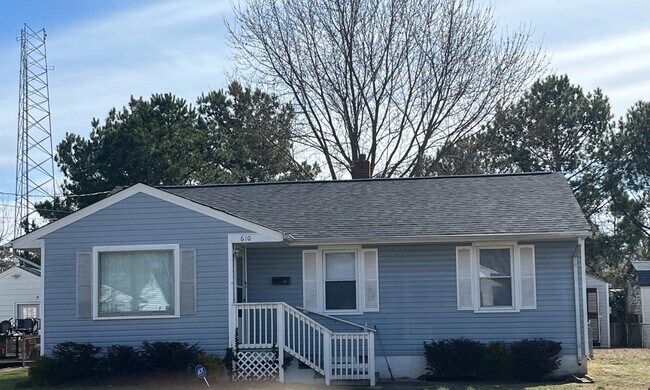 610 Woodfin Rd