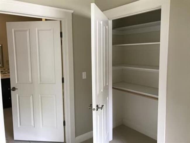 Photo - 4484 Alexander St Unit House