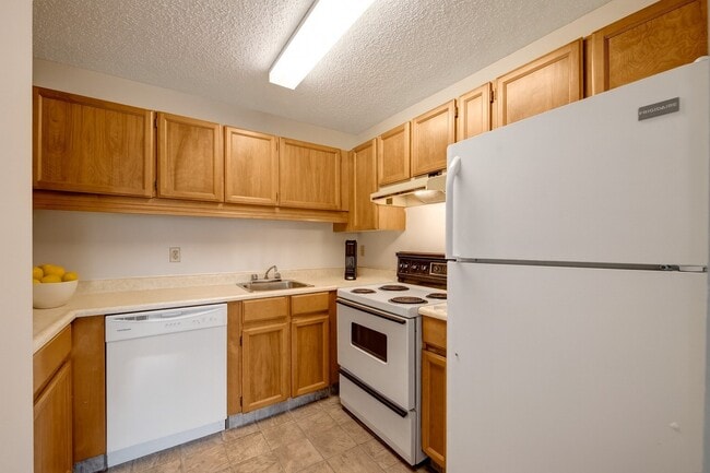 Photo - Gateway Square