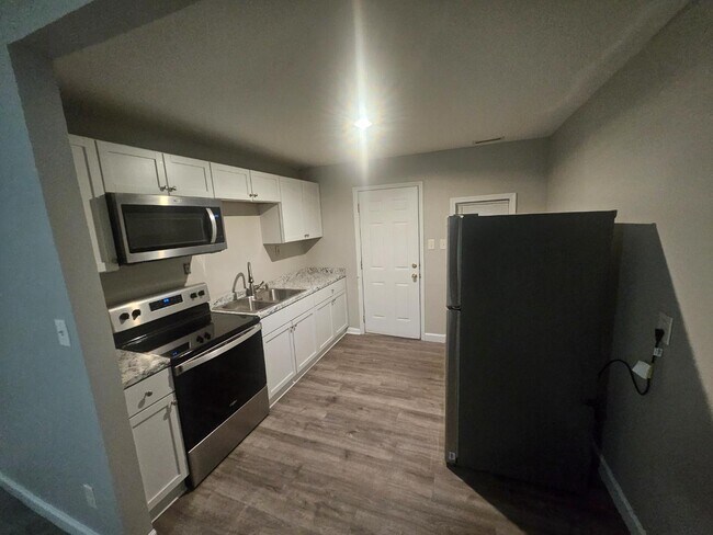 Photo - 1307 Shell Rd