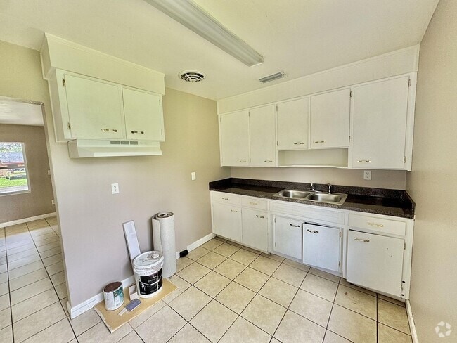 Building Photo - 535 Oppitz Ln Rental