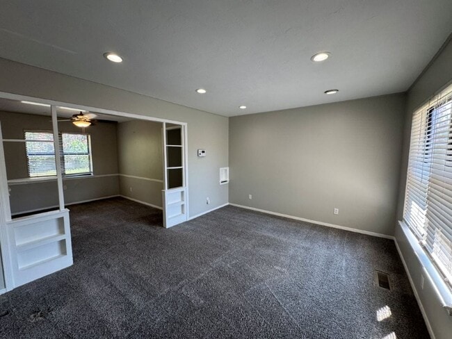 Photo - Spacious and fresh paint, 2 bed 1 bath wit...