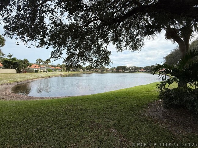 Photo - 222 E Tall Oaks Cir