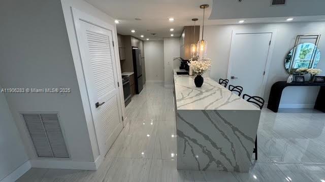 Photo - 3000 NE 188th St Unidad 402