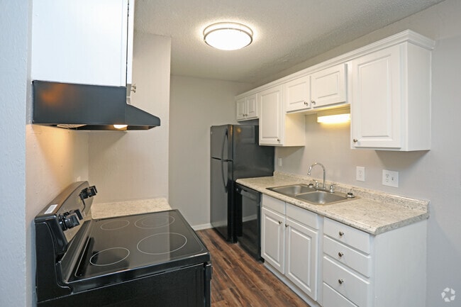 Raintree Apartments