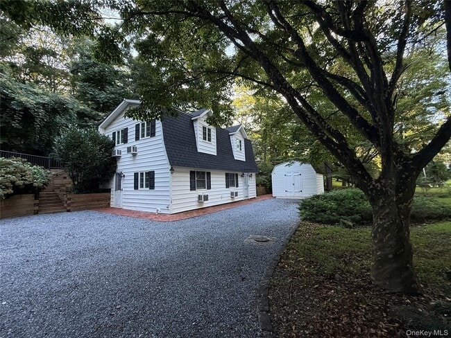 Photo - 70 Rinaldo Rd