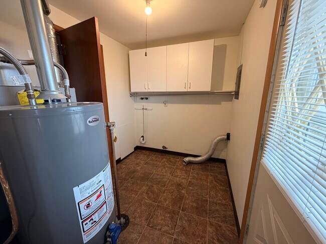 Photo - 4 Florentine Ct