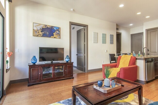 Photo - 5351 W Alabama St Unidad ID1359142P