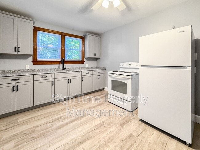 Building Photo - 231 N Cleveland Ave Unit 1