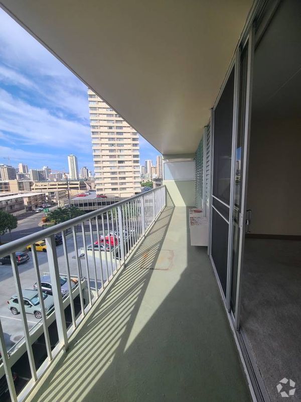 Building Photo - 2522 Date St Rental