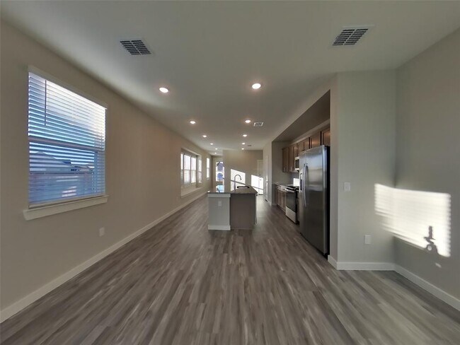 Photo - 620 Raglands Rd