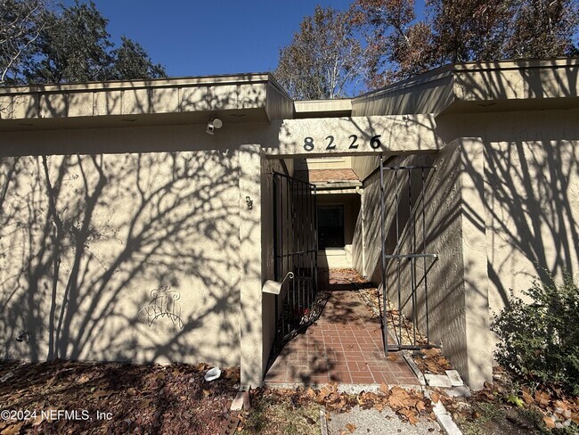 Building Photo - 8226 Windypine Ln Rental