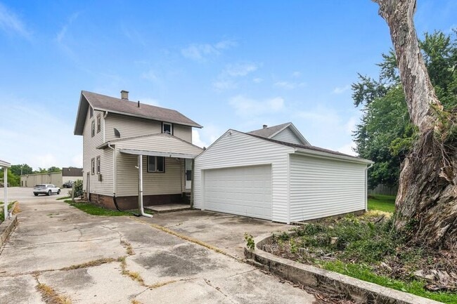 Photo - 1605 S Yellow Springs St