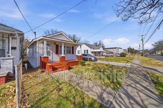 Photo - 2213 Maltby Ave