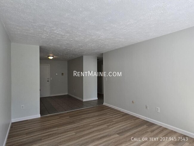 Photo - 10 Tall Pines Dr Unit 11