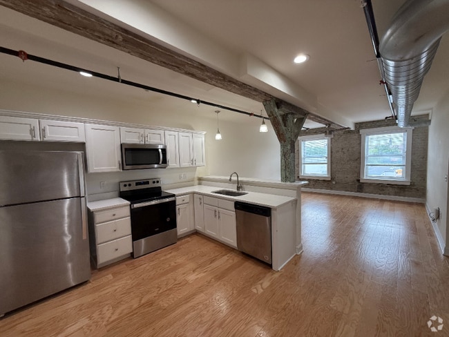 Building Photo - 883 Broadway Unit 304 Rental