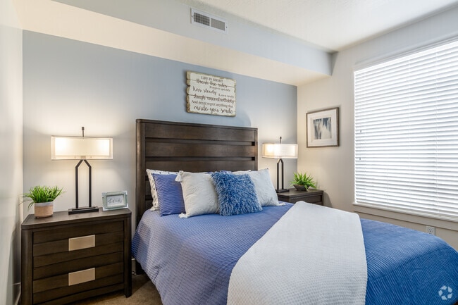 Photo - Seasons at Murray Crossing