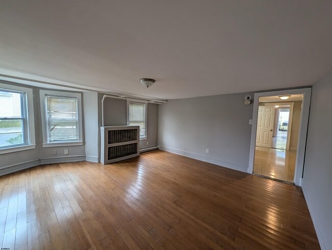 Photo - 600 N Michigan Ave Unit 1