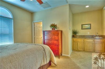 Photo - 61595 Topaz Dr