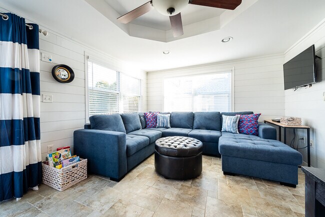 Photo - 36 Center Beach Ave