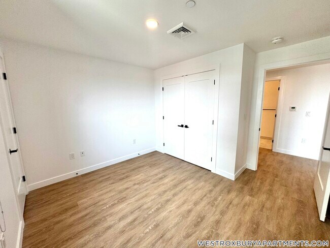 Photo - 199 Gardner St Unidad 401