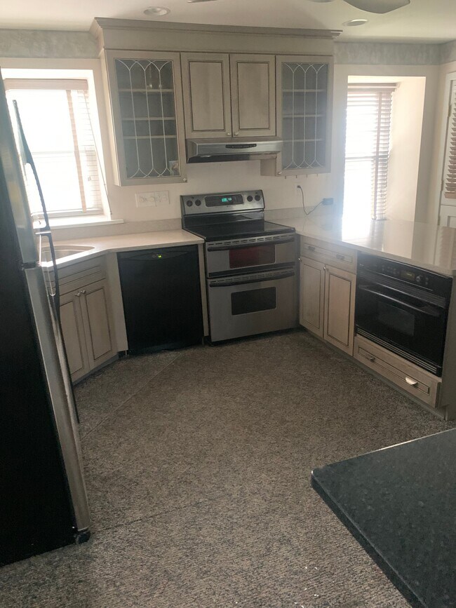 Photo - 104A Cesare Dr