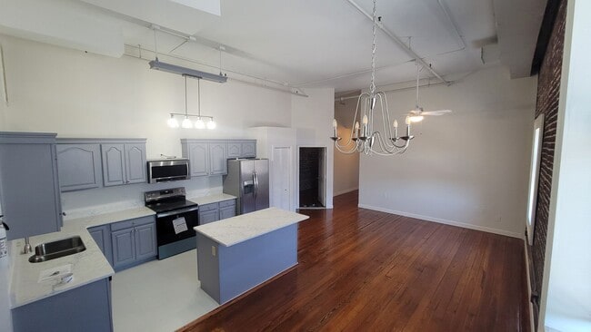 Photo - 121 W Jackson Ave Unit Suite 202