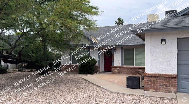 Building Photo - 3922 W Morelos St Rental