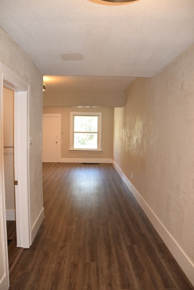 Photo - DOWNING3016 Unidad 1