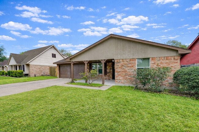 Photo - 12510 Hunting Brook Dr