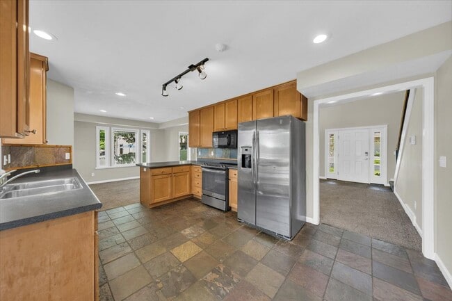 Photo - 685 E Union Pines Ct
