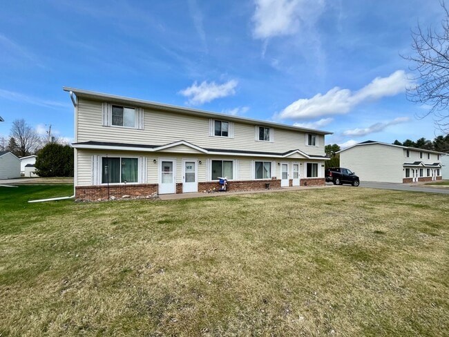 Building Photo - 602 Hollywood Dr Unit 4