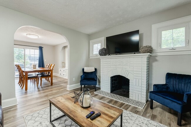 Photo - 246 Wayne Ave