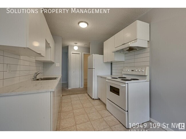 Photo - Bright and Spacious 1 Bedroom Unit