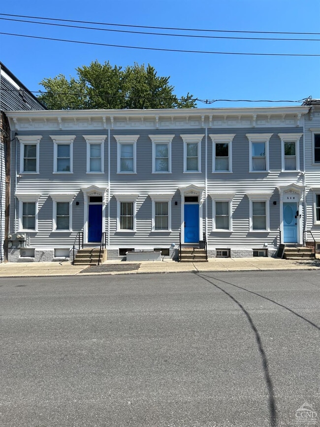 Photo - 516 State St