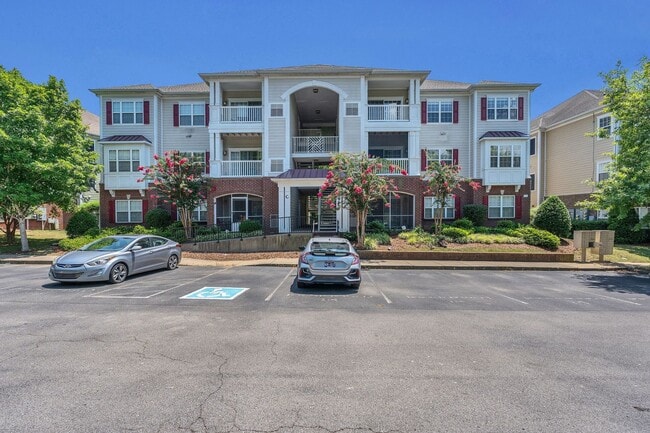 Photo - Stylish Condo with Balcony Views in South Nashville